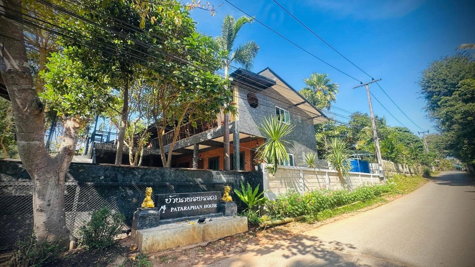 Ban Pataraphan: Traditional Thai Retreat in Khunyuam, Maehongson Ban Khun Yuam Exterior photo
