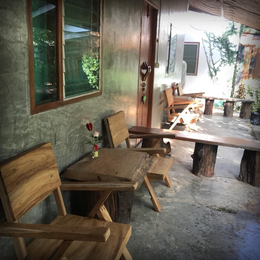 Ban Pataraphan: Traditional Thai Retreat in Khunyuam, Maehongson Ban Khun Yuam Exterior photo